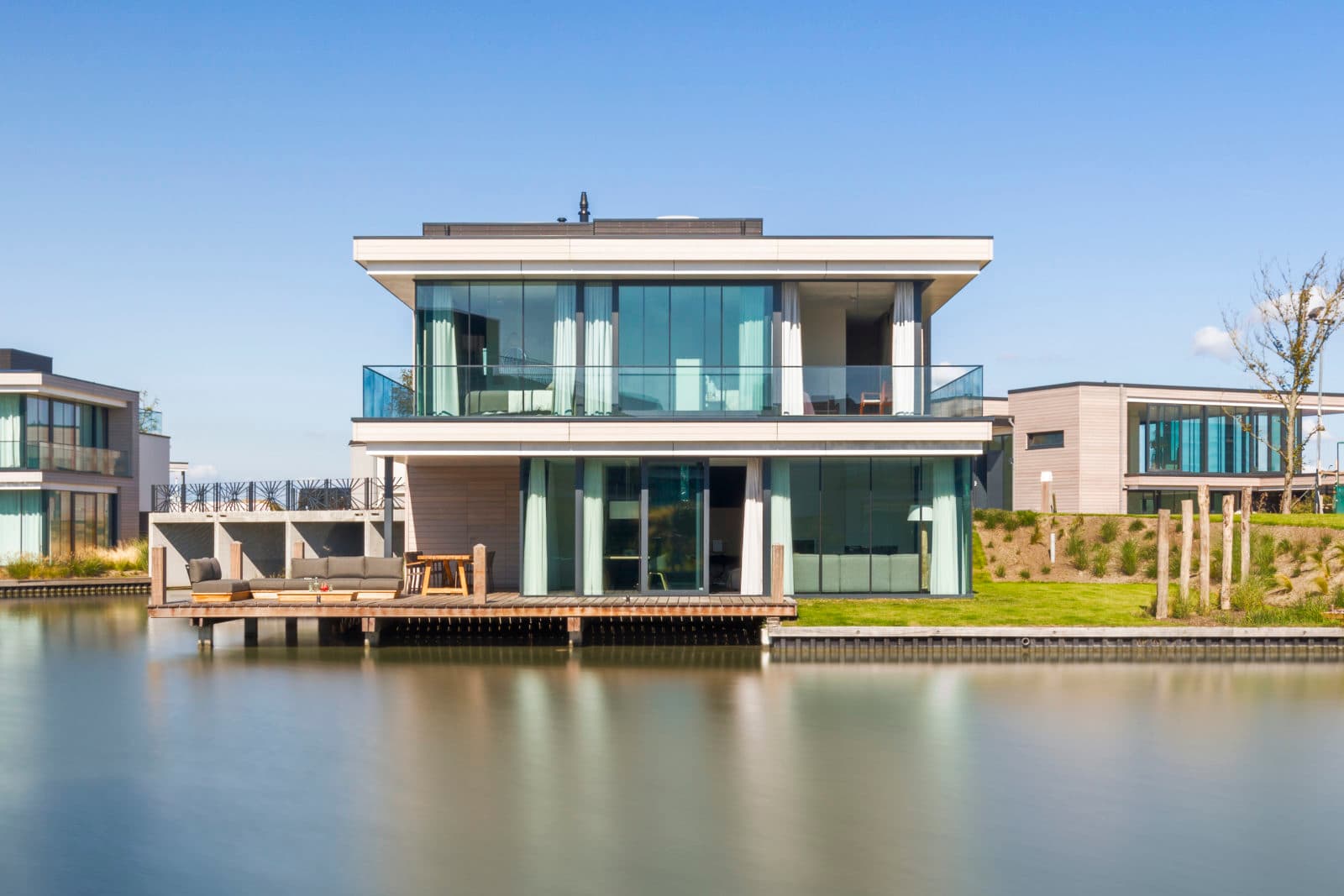 Luxe watervilla in Zeeland